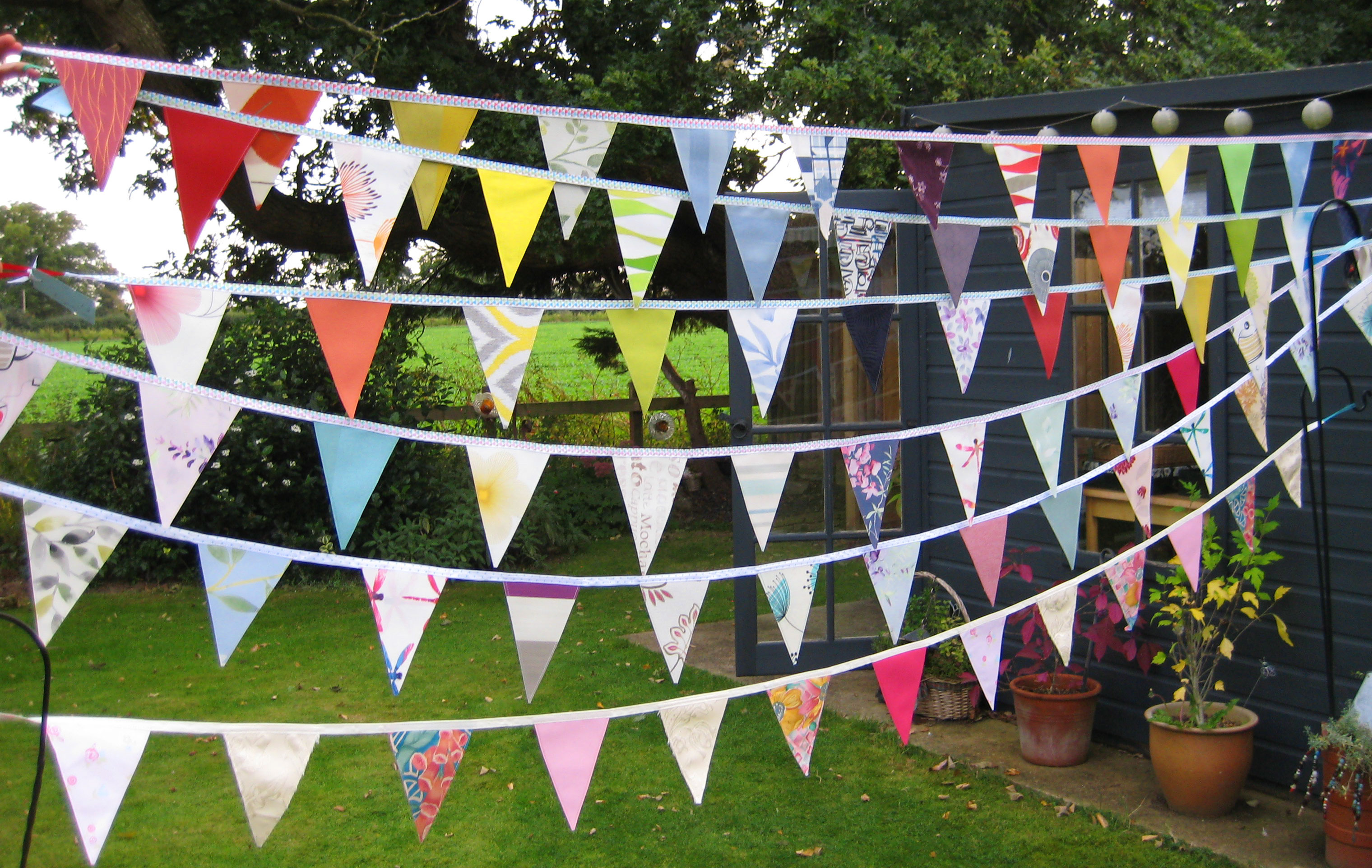 Summer Party Bunting 3m